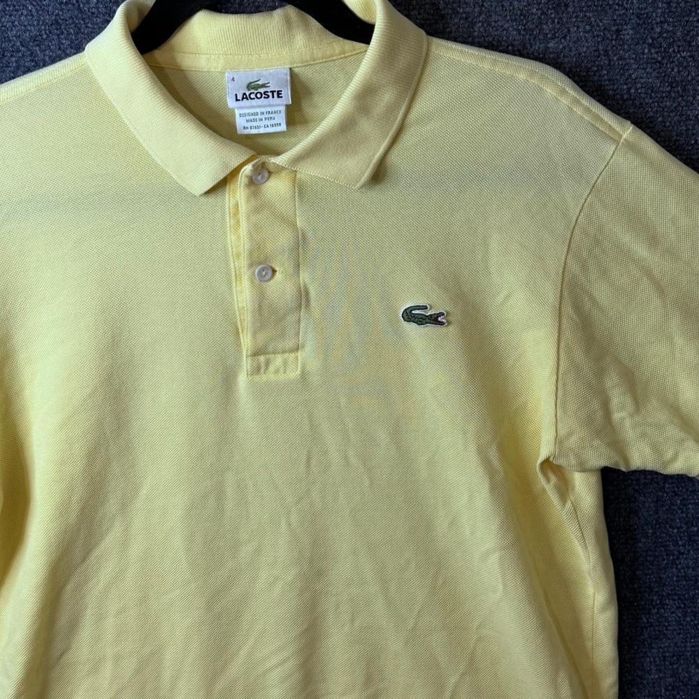 Lacoste Mens Yellow Short Sleeve Pique Cotton Polo Shirt Size 4 Medium - Picture 2 of 4
